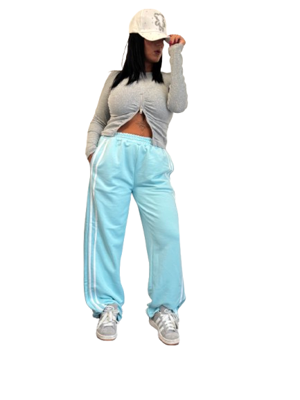 Tuta modello Adidas